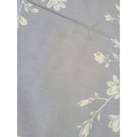 Vtg White Blue Floral Home Decor Kitchen Dining Rectangle Tablecloth 52.5"x46" - Picture 4 of 7
